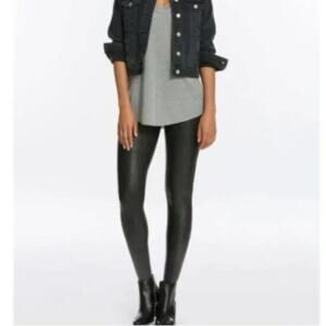 SPANX Ready To Wow Faux Leather Legging Black M 2437